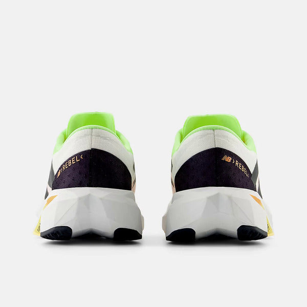 NEW BALANCE FUELCELL REBEL V4