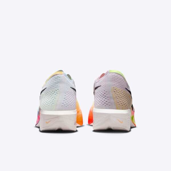 NIKE ZOOMX VAPORFLY NEXT% 3 FK