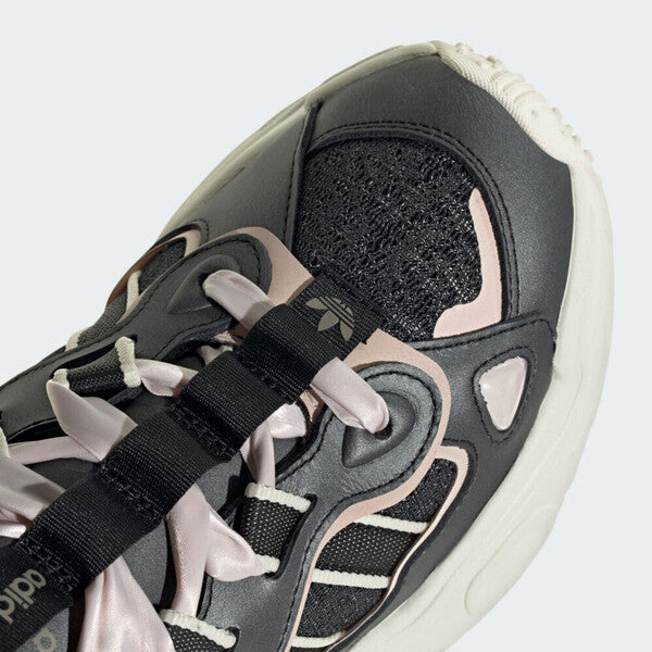 ADIDAS OZTHEMIS W