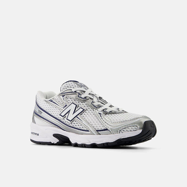 NEW BALANCE 740