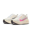 W NIKE VOMERO PLUS