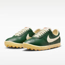 W NIKE ASTROGRABBER LTHR