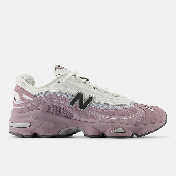 NEW BALANCE 1000
