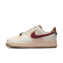NIKE WMNS AIR FORCE 1 07