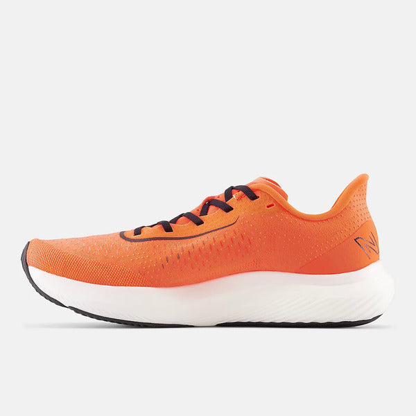 NEW BALANCE FUELCELL REBEL V3