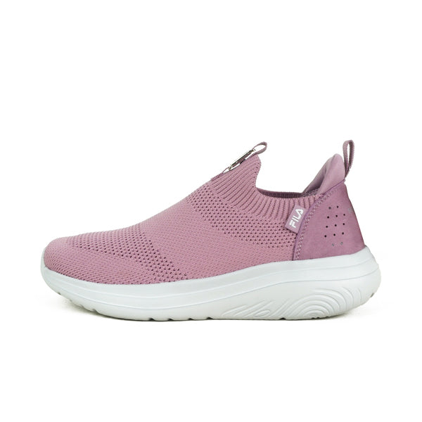 FILA CALMLY
