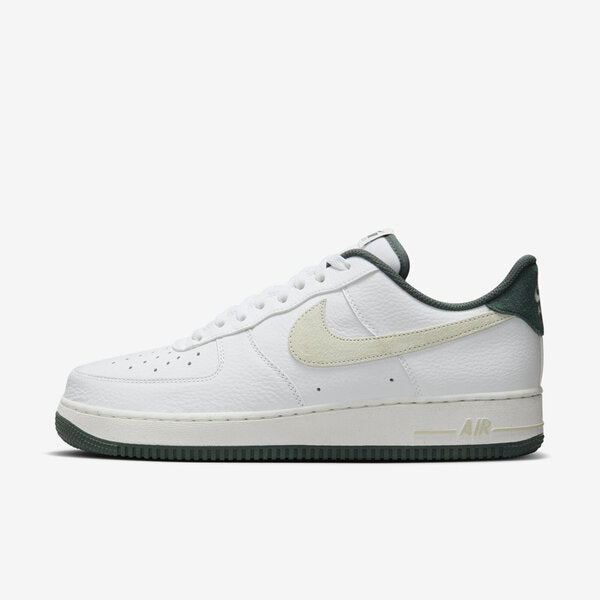 NIKE AIR FORCE 1 '07 LV8 COB