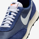 NIKE DAYBREAK SP