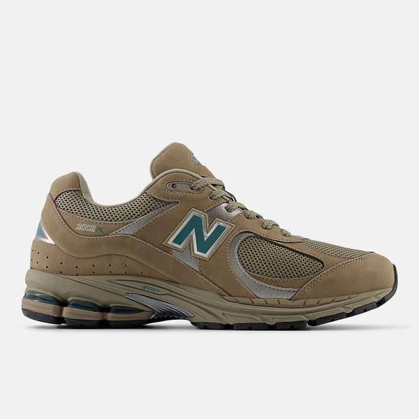 NEW BALANCE 2002R