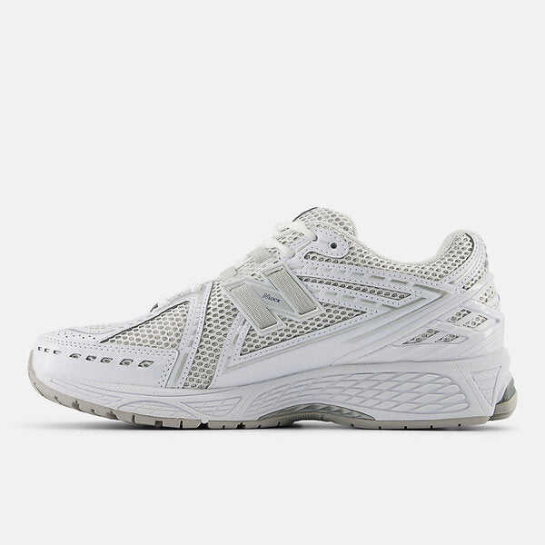 NEW BALANCE 1906R