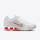 NIKE SHOX R4