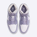 NIKE AIR JORDAN 1 MID