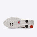 NIKE SHOX R4