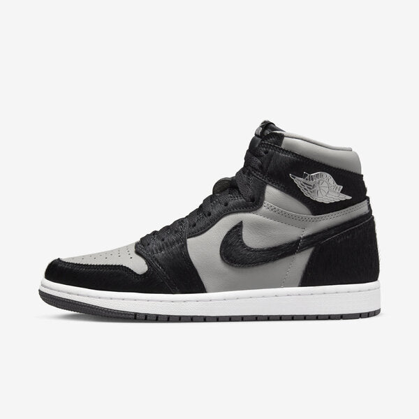 NIKE WMNS AIR JORDAN 1 RETRO HI OG