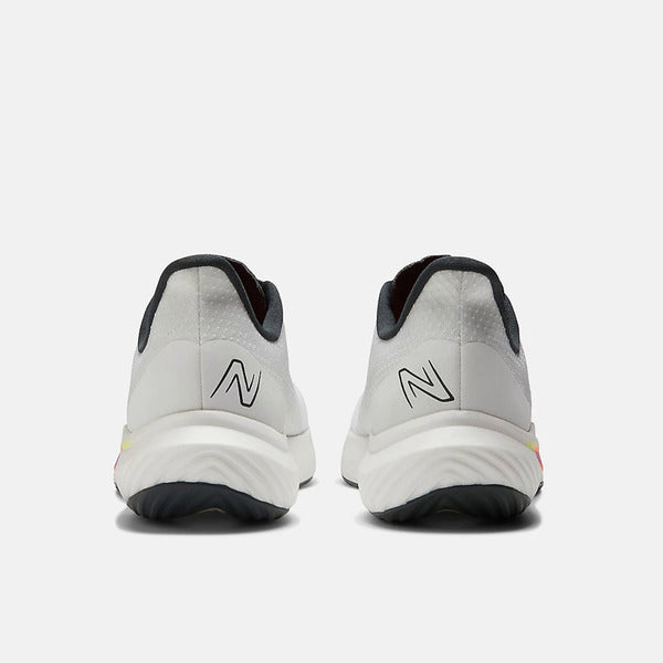 NEW BALANCE FUELCELL REBEL V3