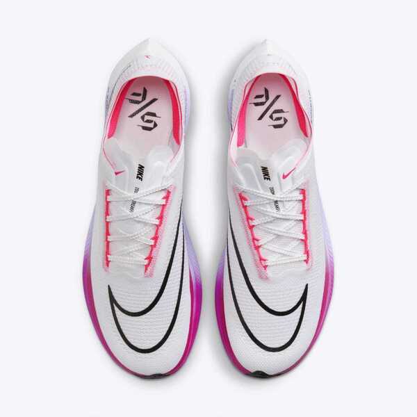 NIKE ZOOMX STREAKFLY