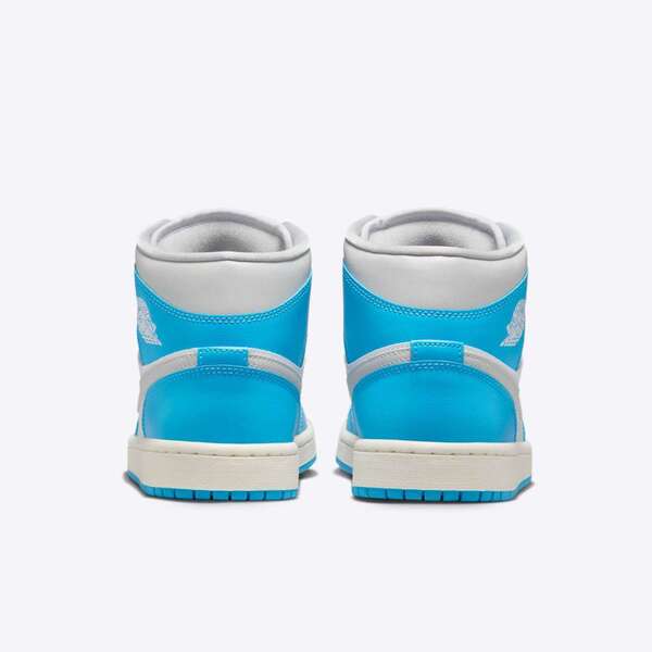 NIKE WMNS AIR JORDAN 1 MID