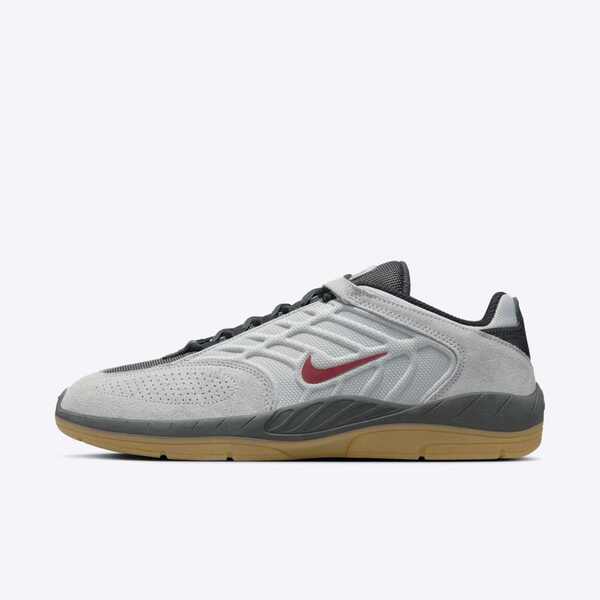 NIKE SB VERTEBRAE