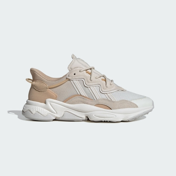ADIDAS OZWEEGO