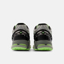 NEW BALANCE 1906R