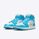 NIKE WMNS AIR JORDAN 1 MID