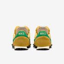 NIKE WAFFLE RACER