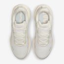 W NIKE VOMERO 18 ESS