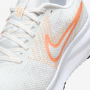 W NIKE RUN DEFY