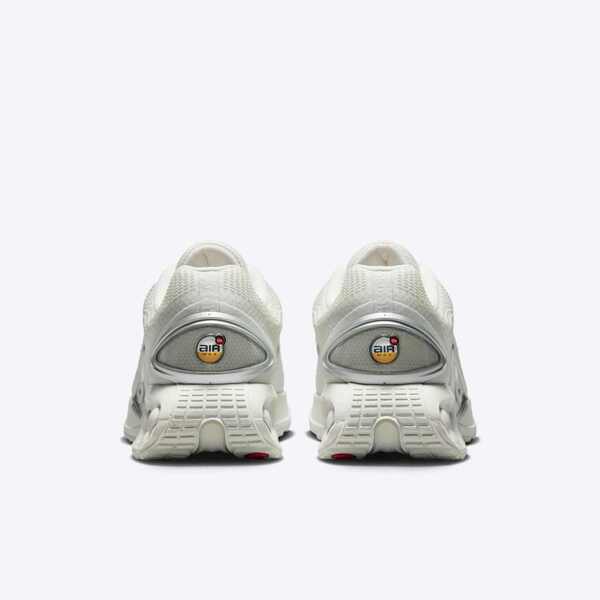 NIKE AIR MAX DN
