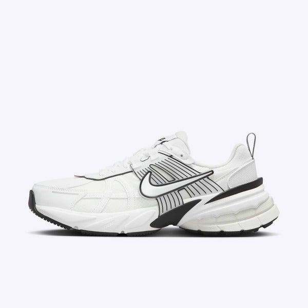 NIKE WMNS V2K RUN