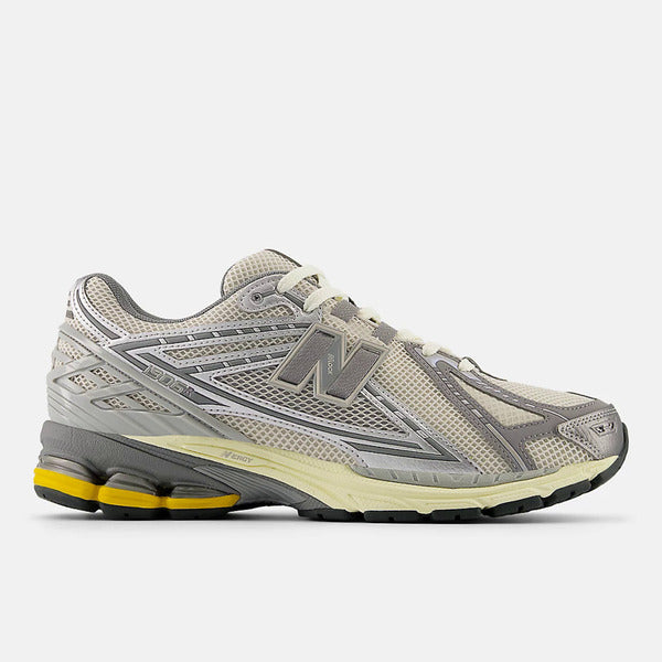 NEW BALANCE 1906R