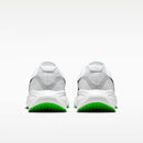 NIKE REVOLUTION 8