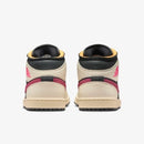 NIKE WMNS AIR JORDAN 1 MID SE EDG