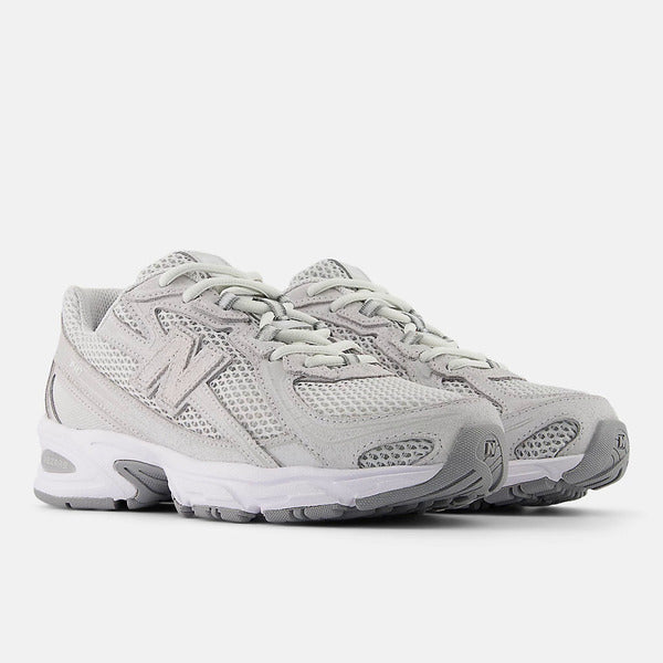 NEW BALANCE 740