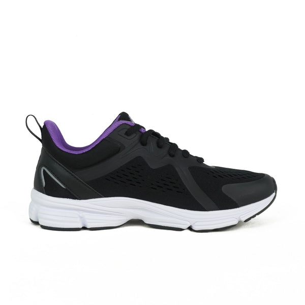 FILA 慢跑鞋
