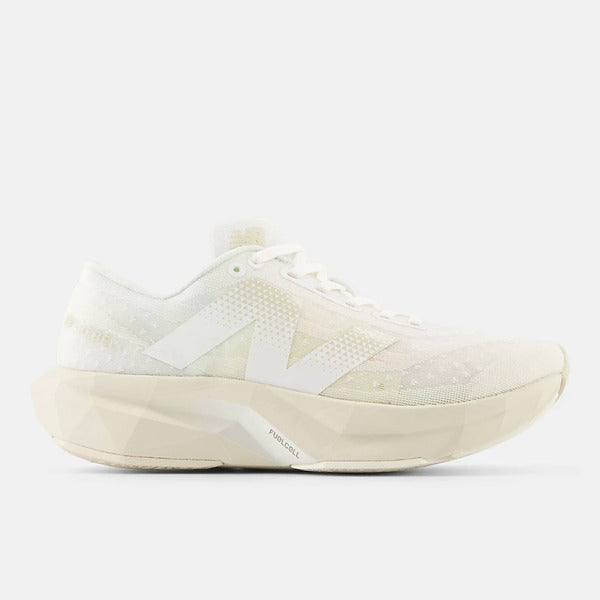 NEW BALANCE FUELCELL REBEL V4