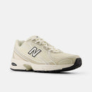 NEW BALANCE 740