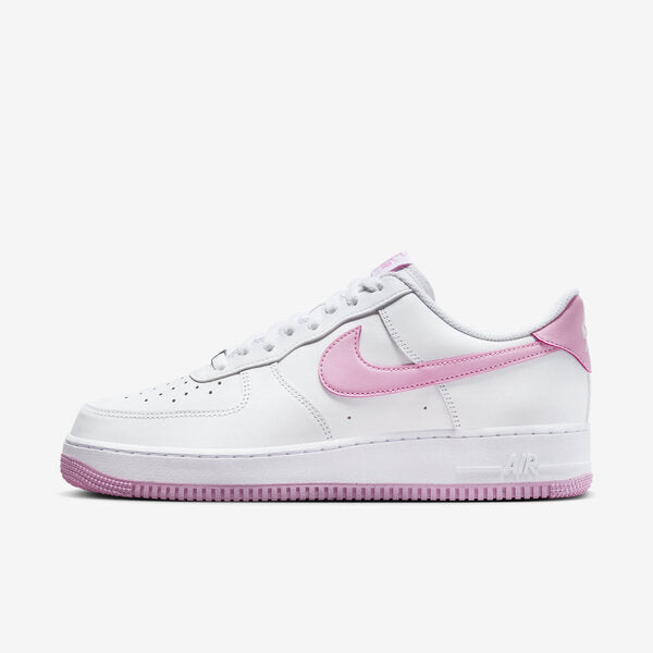 NIKE AIR FORCE 1 '07