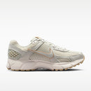 W NIKE ZOOM VOMERO 5