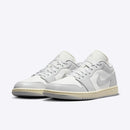 NIKE WMNS AIR JORDAN 1 LOW