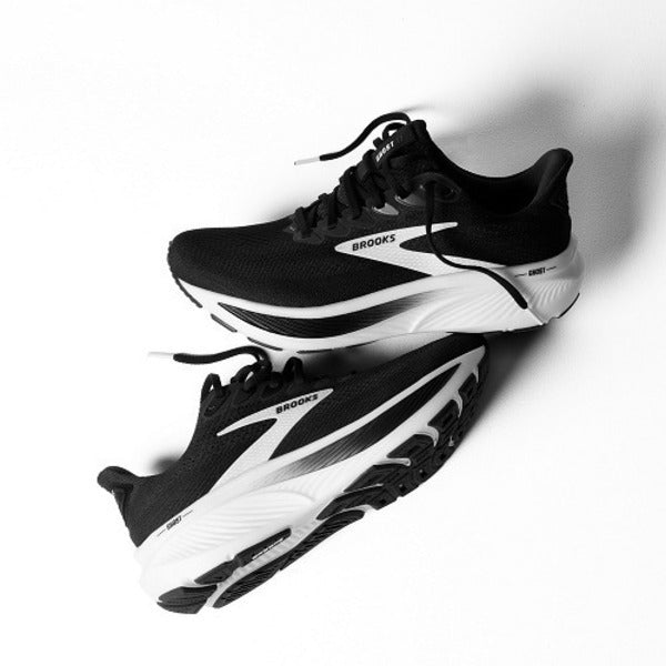 BROOKS GHOST 17