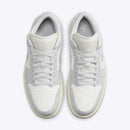 NIKE WMNS AIR JORDAN 1 LOW