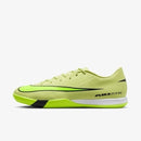 NIKE ZOOM VAPOR 16 ACADEMY IC