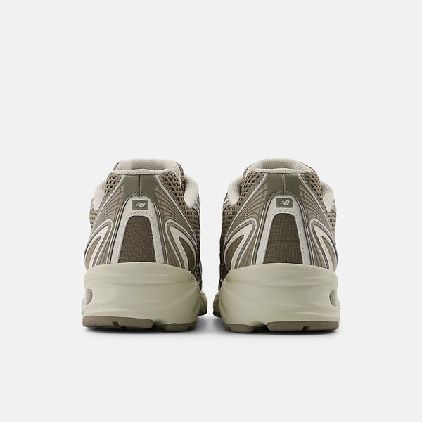 NEW BALANCE 740