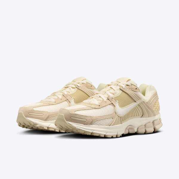 W NIKE ZOOM VOMERO 5