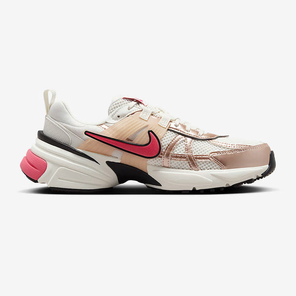 NIKE WMNS V2K RUN