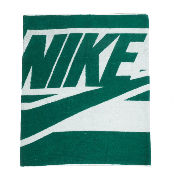 NIKE CLUB 海灘毛巾