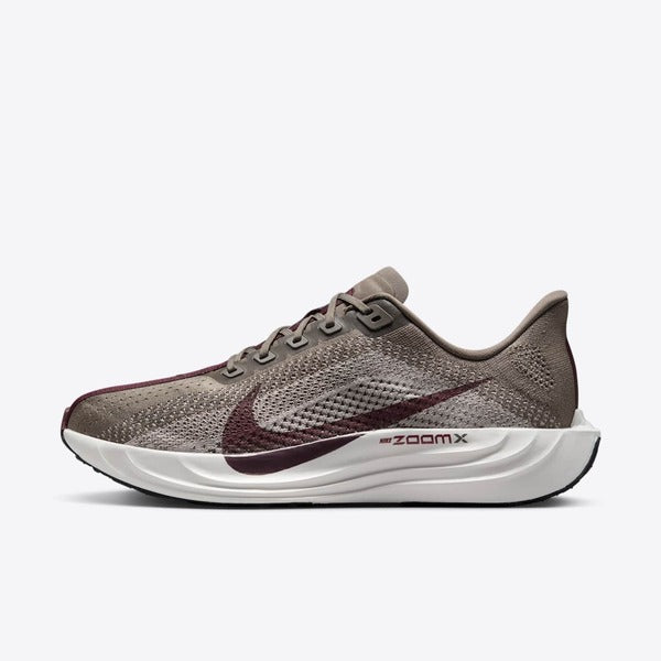 NIKE PEGASUS PLUS