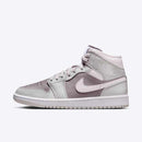 NIKE WMNS AIR JORDAN 1 MID