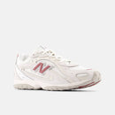 NEW BALANCE 204L
